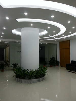 深圳裝修公司家庭裝修要吊頂才顯檔次嗎-深圳美飾家裝飾工程有限公司提供深圳裝修公司家庭裝修要吊頂才顯檔次嗎的相關(guān)介紹、產(chǎn)品、服務(wù)、圖片、價格辦公室裝修,廠房裝修,店鋪裝修,家庭裝修,二手房翻新